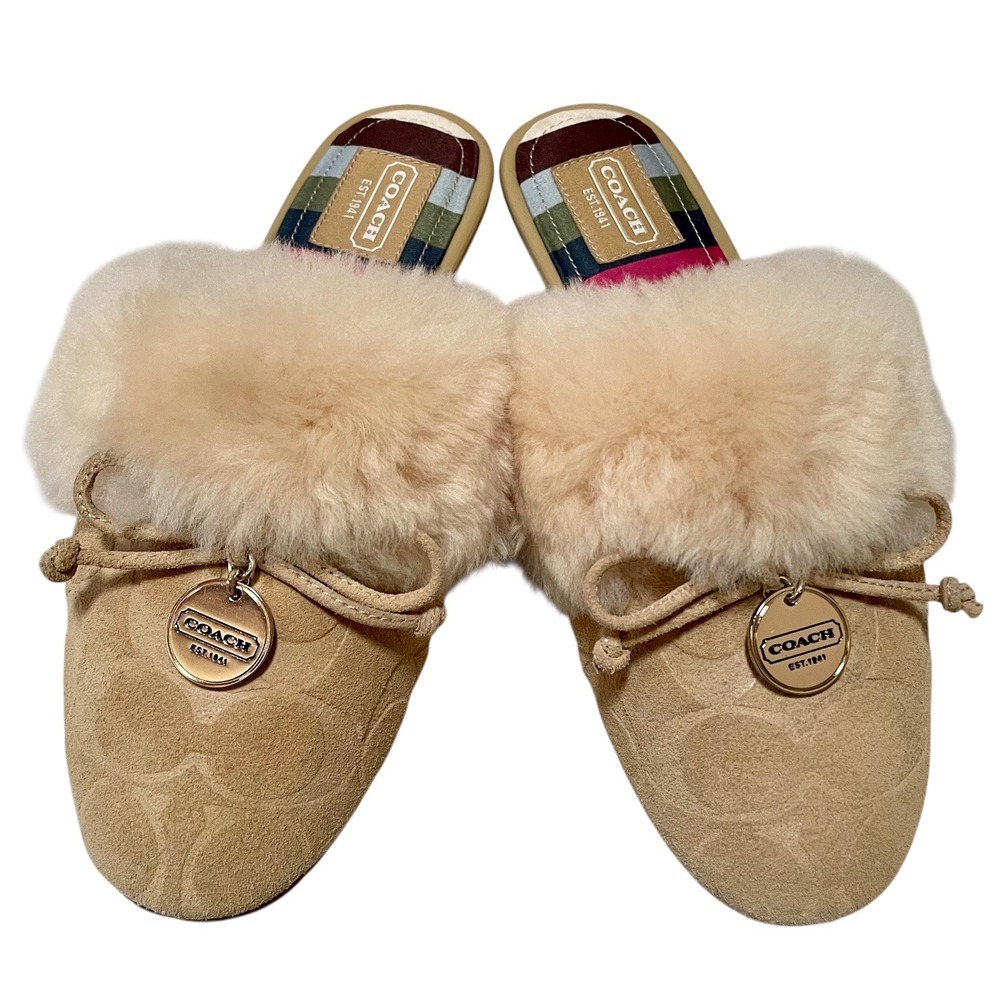 NWOT Coach Carra Women 7 Sand Tan Suede Shearling Slippers Signature C Charm Y2K